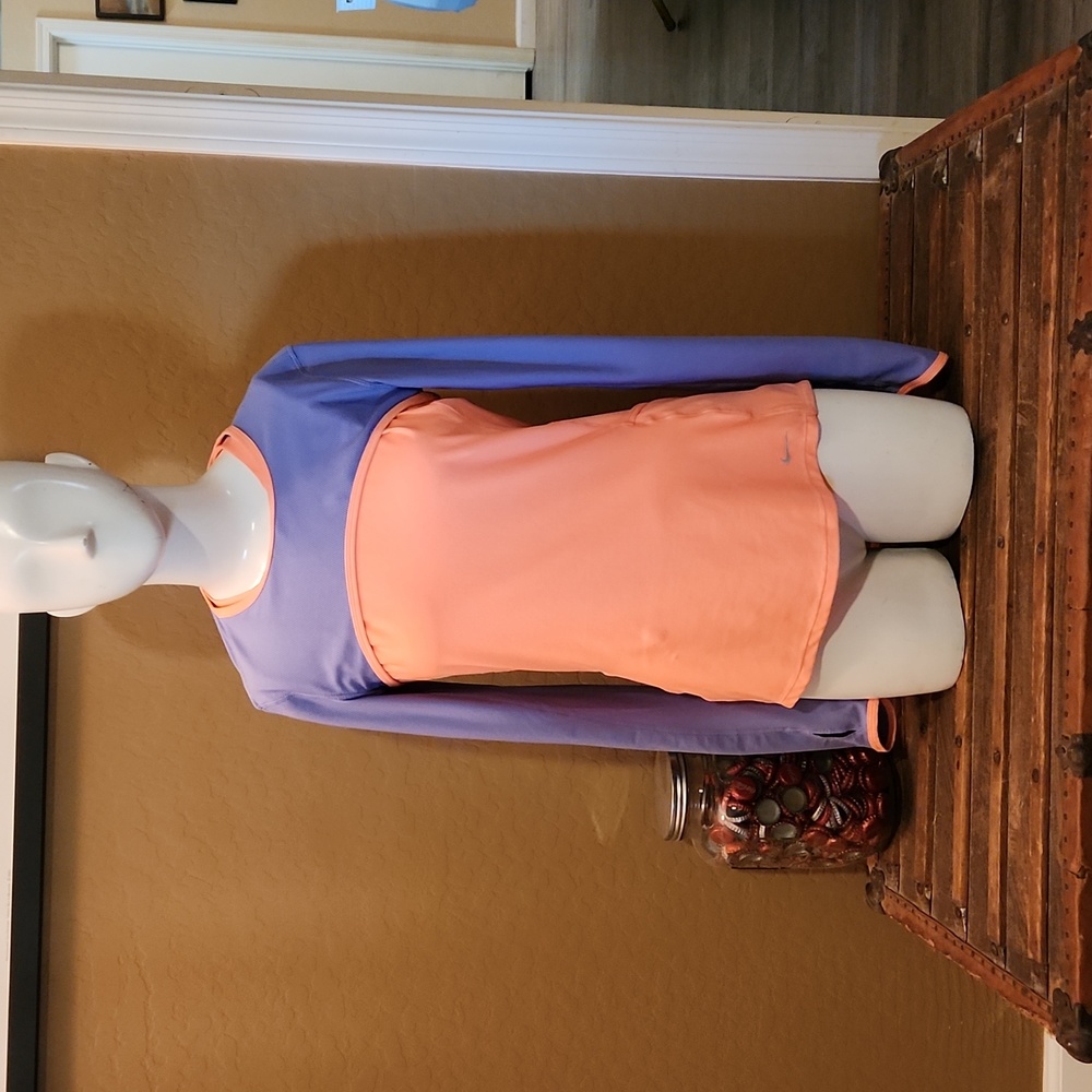 Nike Dri-Fit Running Gear with Tank and Shrug (0741) - Picture 1 of 11